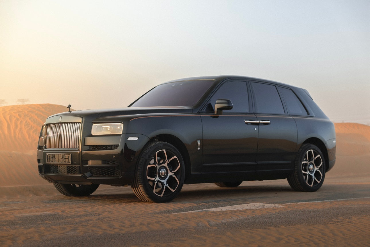 Rolls Royce Cullinan Mansory Black