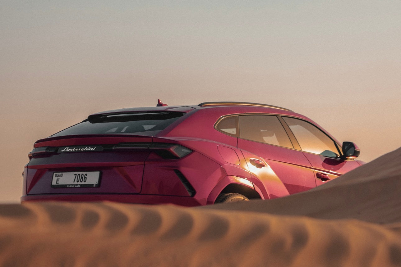 Lamborghini Urus Viola Bast